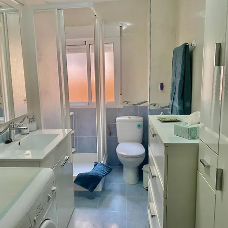 Primera Línea De Playa Y Céntrico Fuengirola