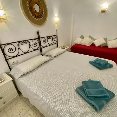 Primera Línea De Playa Y Céntrico *