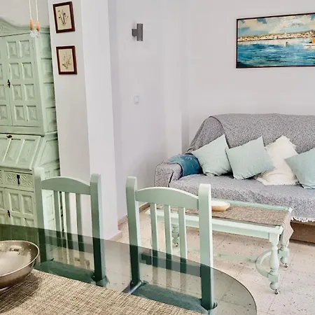 Primera Linea De Playa Y Centrico Апартаменты *