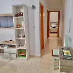 Primera Linea De Playa Y Centrico * 푸엔히롤라